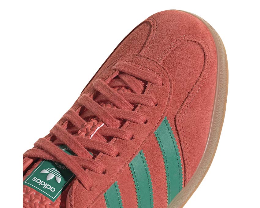 Scarpe da ginnastica indoor in pelle scamosciata rosso scarlatto