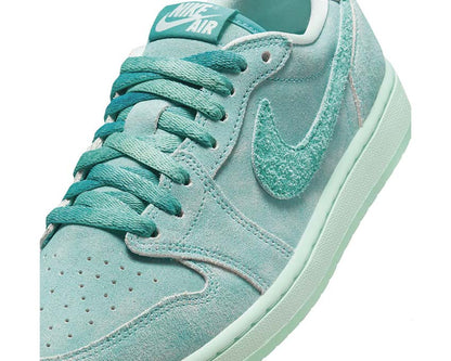 Scarpa bassa retrò in pelle e tessuto colore verde acqua slavato