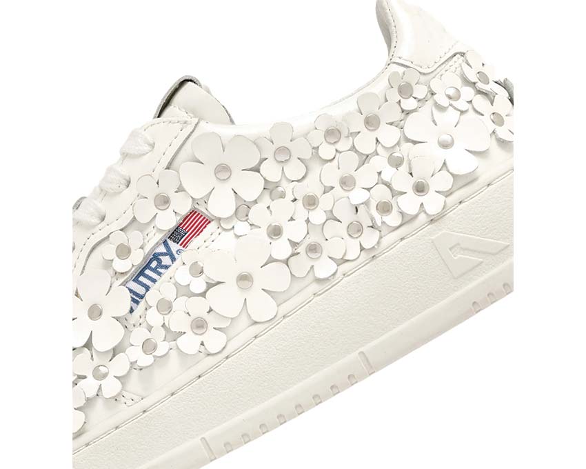 Scarpe da ginnastica basse da donna in pelle con dettagli floreali