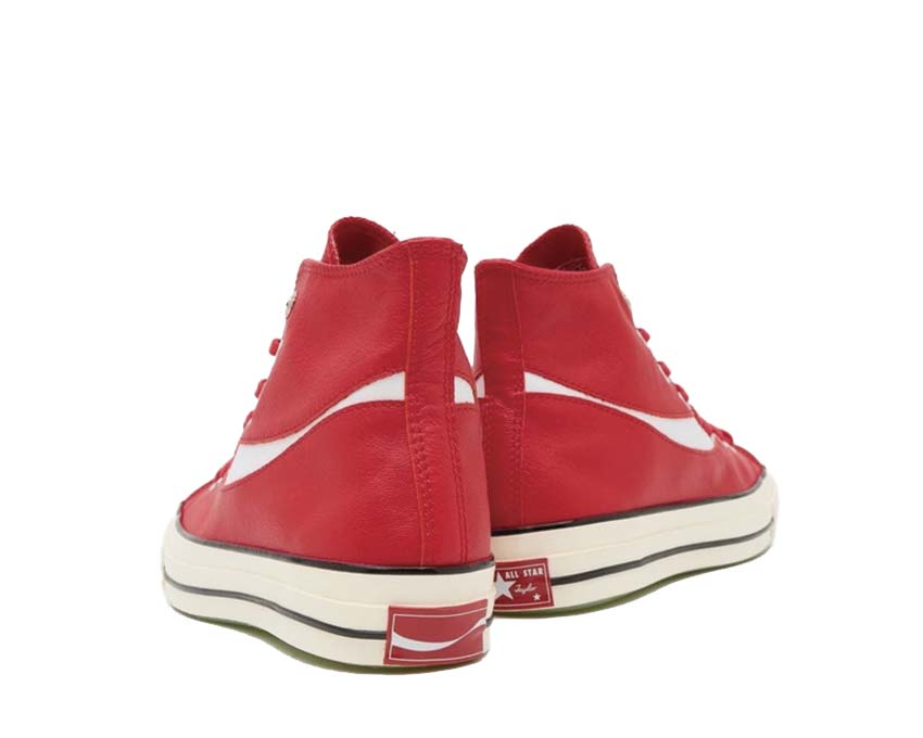 Scarpe alte in tela con design esclusivo e dettagli distintivi