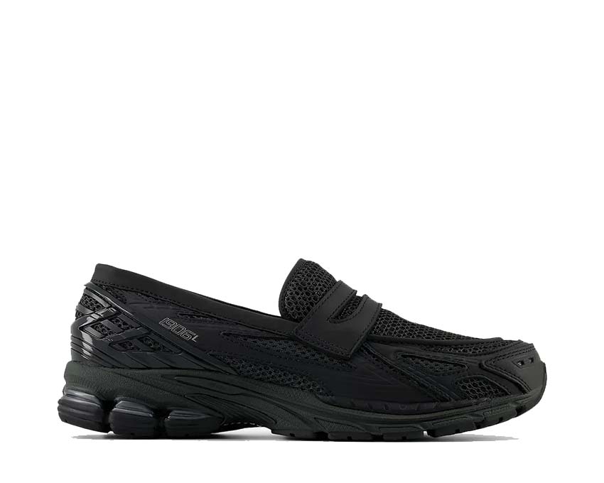 Scarpe sportive nere modello 1906L