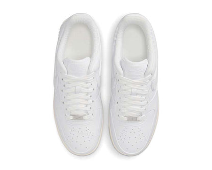 Scarpe basse in pelle con design esclusivo e dettagli raffinati