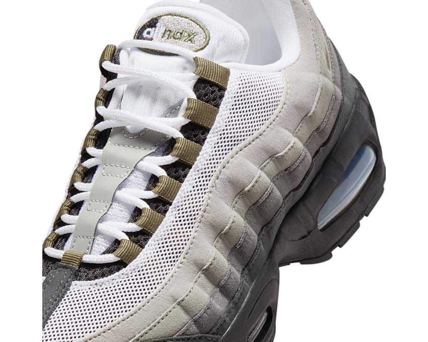 Scarpe da ginnastica donna in stile retrò con ammortizzazione ad aria, colore verde oliva.
