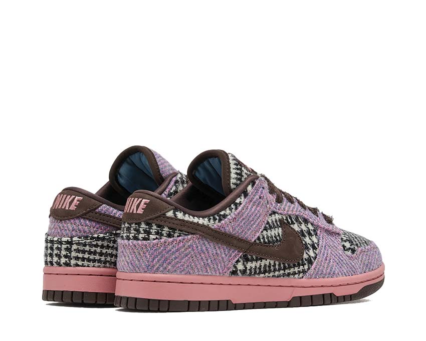 Scarpa bassa in tweed con design classico