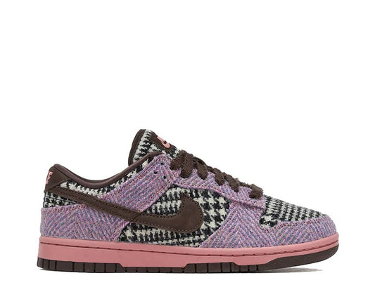 Scarpa bassa in tweed con design classico