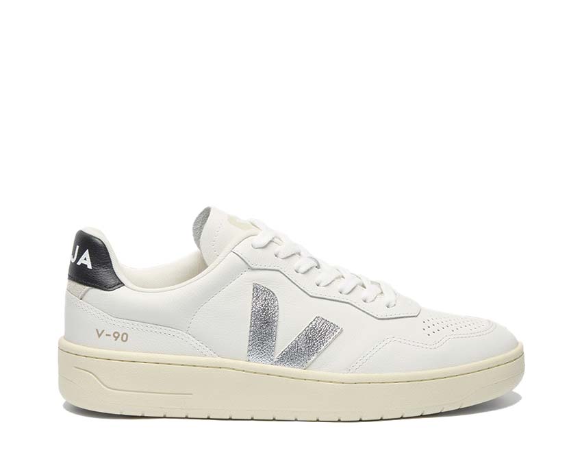 Scarpe in pelle argentata modello V-90