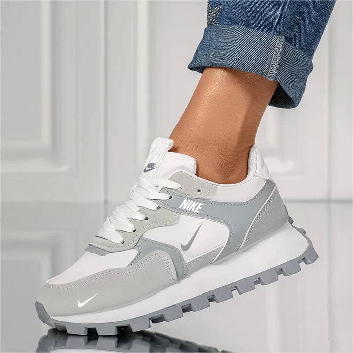 Sneakers per donne